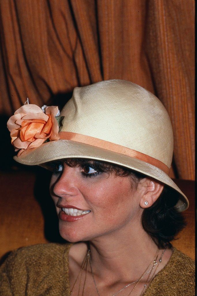 Linda Ronstadt Wearing Hat