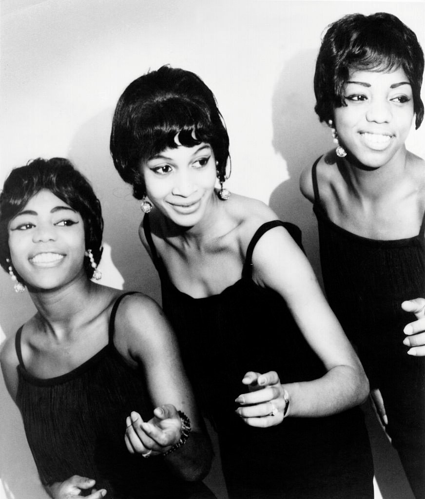 Tina Turner with backupsingers The Ikettes, 1964