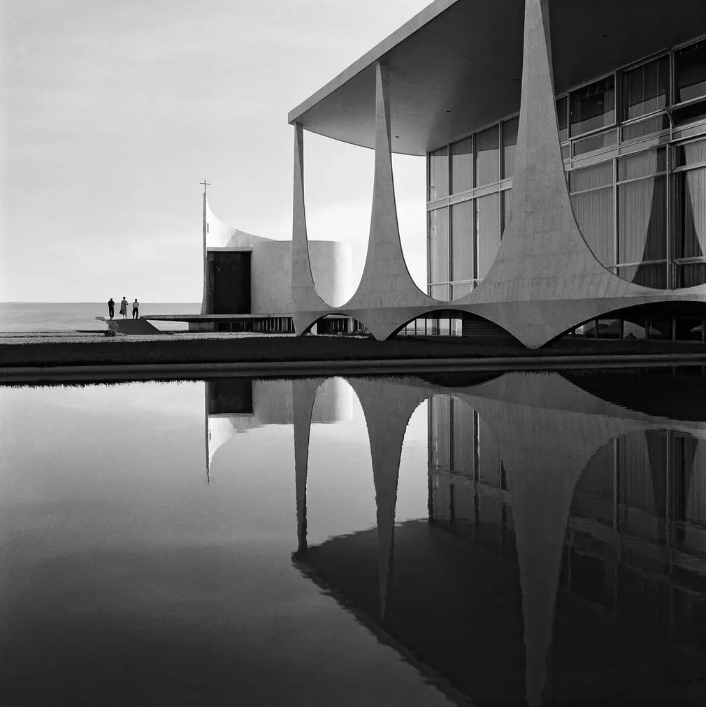 Alvorada Palace, designed by Oscar Niemeyer, Brazil, 1959