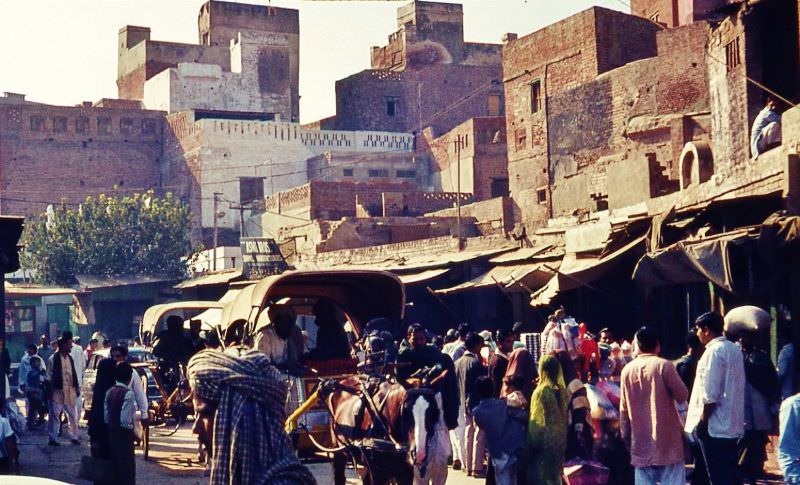 Old Lahore bazaar, 1960s