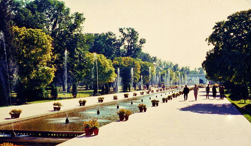 Shalimar Gardens, Lahore, 1960s