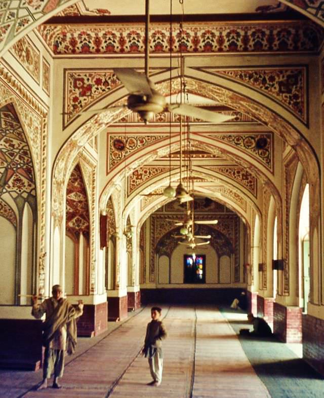 Mahabat Khan's mosque, Peshawar