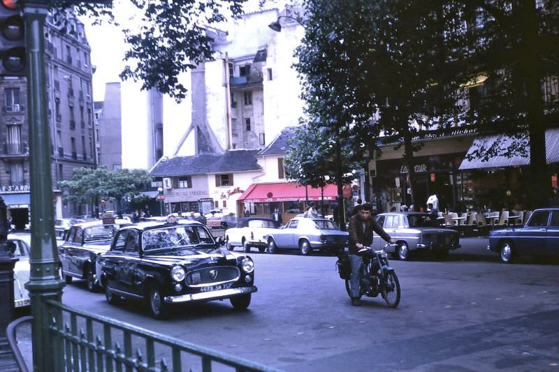 Place Saint-André-des-Arts, Paris, 1966