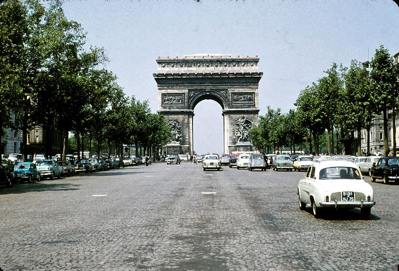 Arc de Triomphe, 1960s