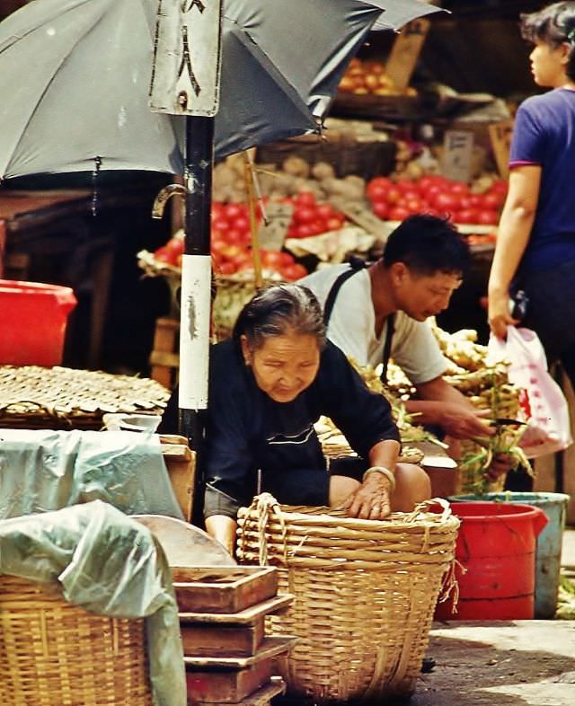 Street market at Hollywood Road area, Hong Kong, 1970s