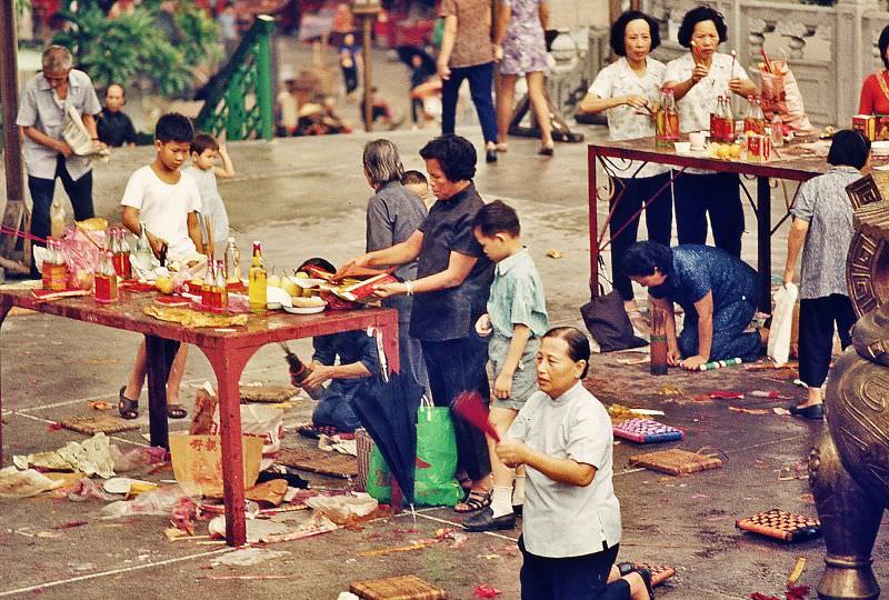 Wong Tai Sin Temple entrance, Hong Kong, 1970s