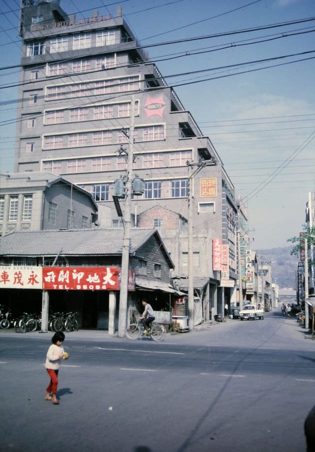 Nancy's Harbor Hotel, Kaohsiung, 1970s
