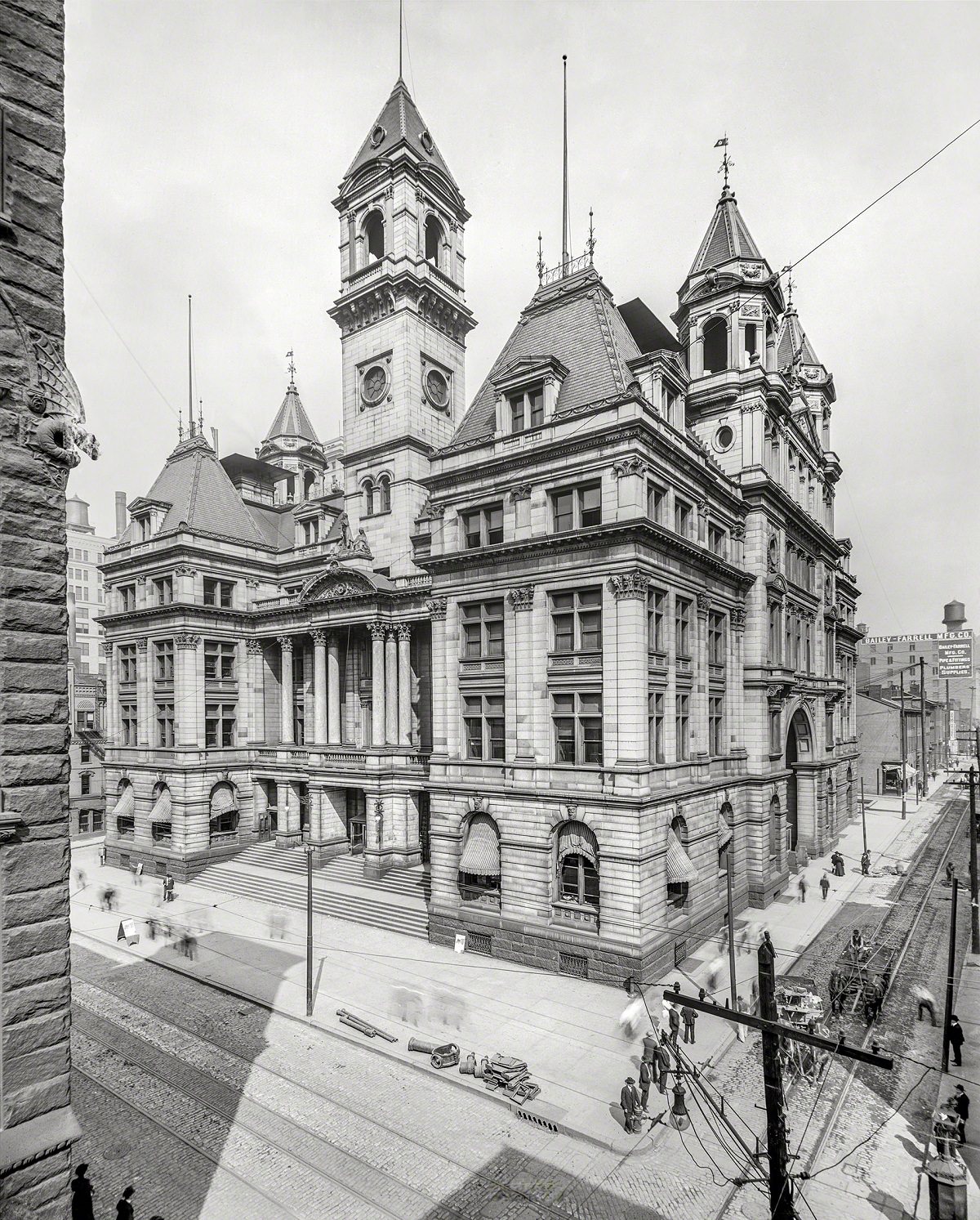Post Office, Fourth Avenue and Smithfield Street, Pittsburgh circa 1904.