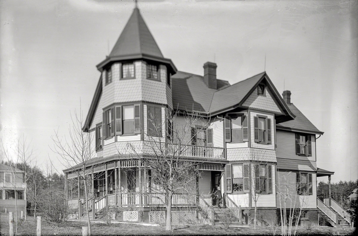 The Douglas family home in Takoma Park, Maryland, circa 1895.