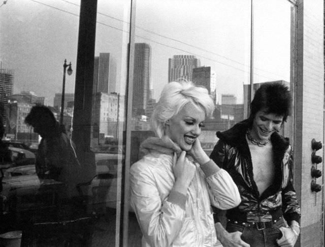 Cyrinda Foxe with David Bowie, 1975