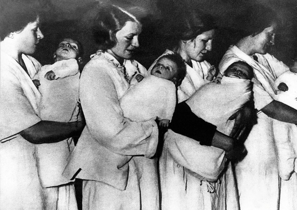 German women carrying children on an alleged Aryan purity in a Lebensborn, selection center births by methods eugenicists during the second world war.