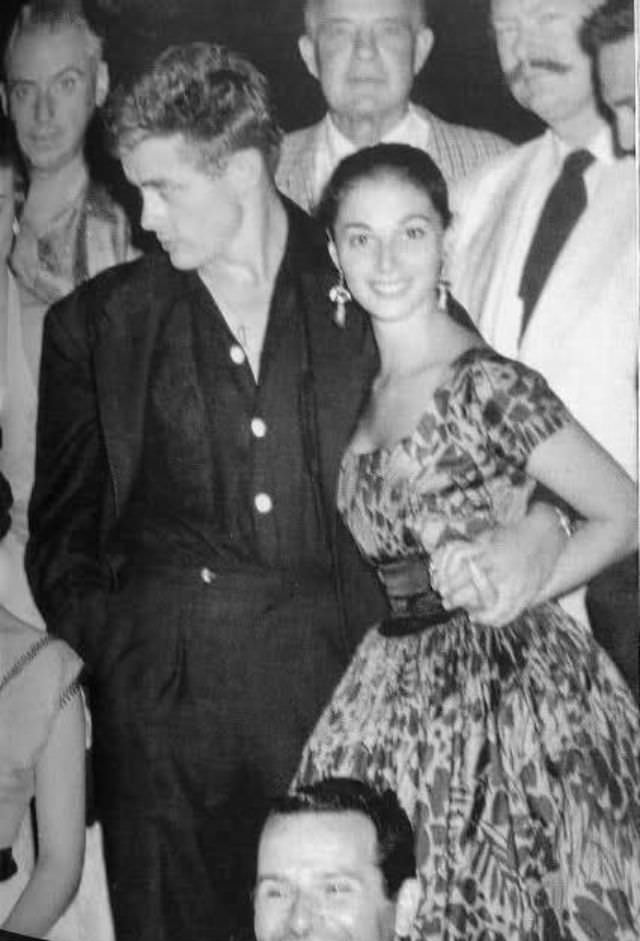 James Dean and girlfriend Italian actress Pier Angeli, circa 1954