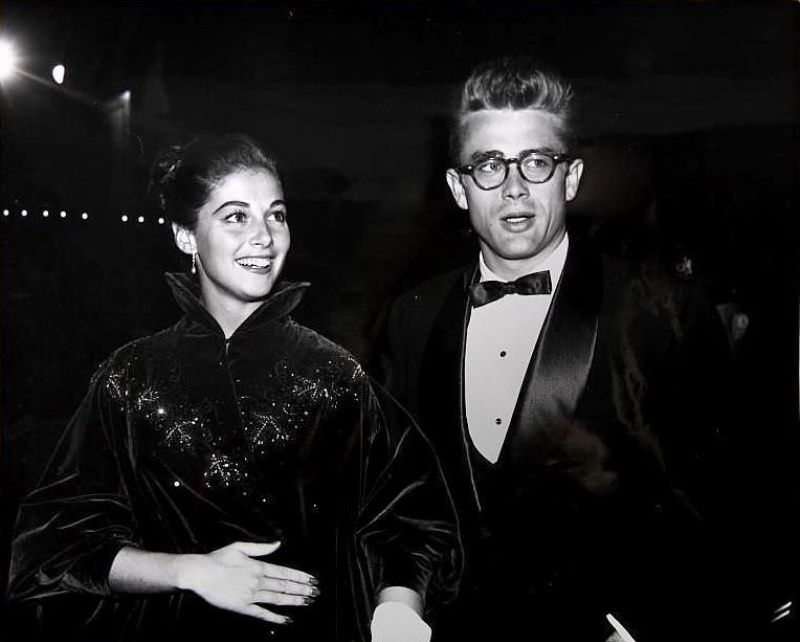 James Dean takes Pier Angeli to the Premiere of 'A Star is Born', 1954