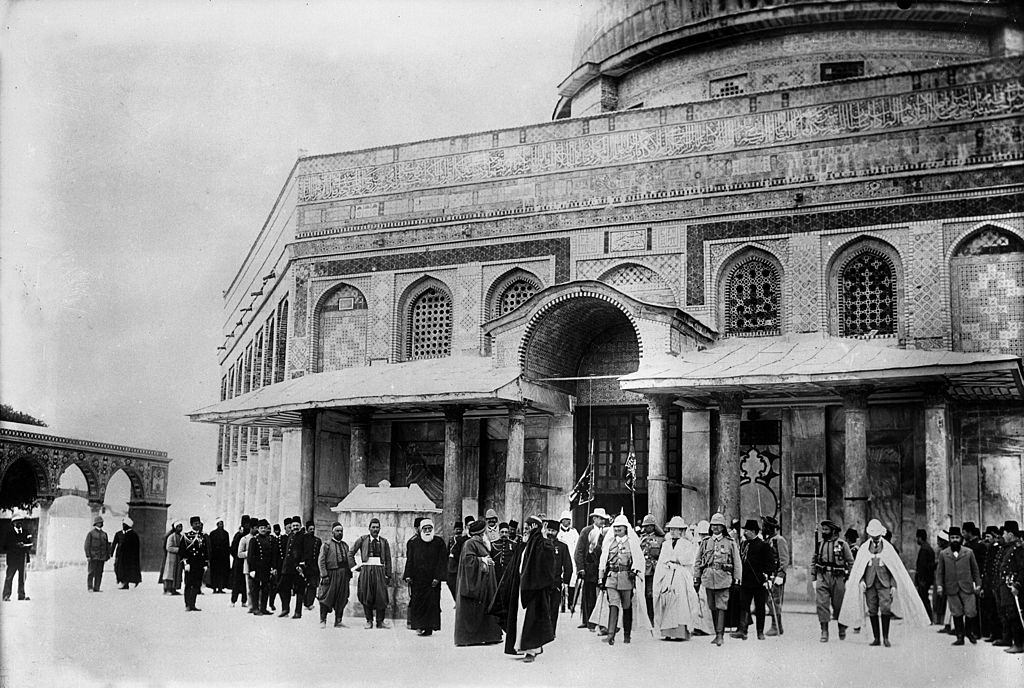 William II in Jerusalem, The emperor and the empress leaving the mosque of Omar, 1898.