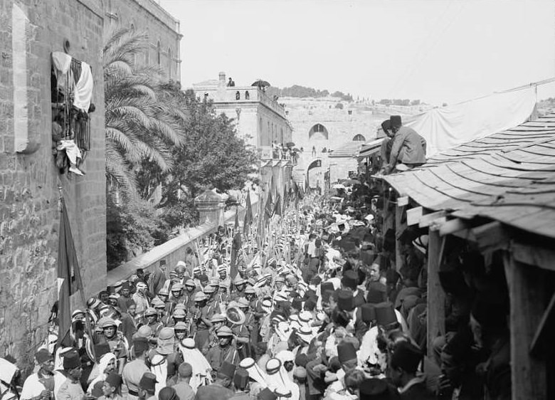 A crowd gathers in Nebi Musa, 1936