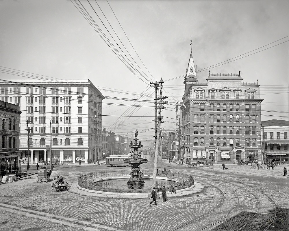 Commerce Street from Court Square, Montgomery, Alabama, circa 1906