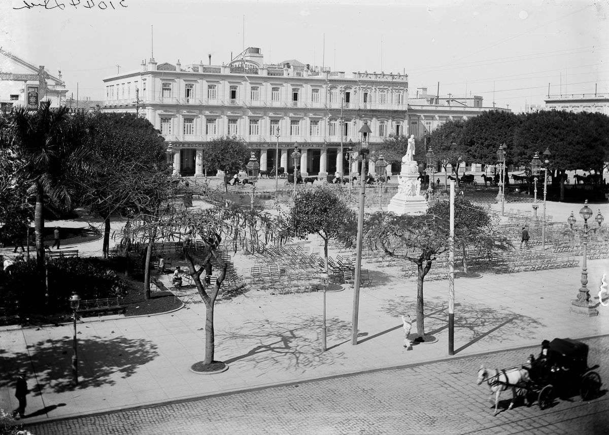 Central Park and the Gran Hotel Inglaterra, Havana, 1905