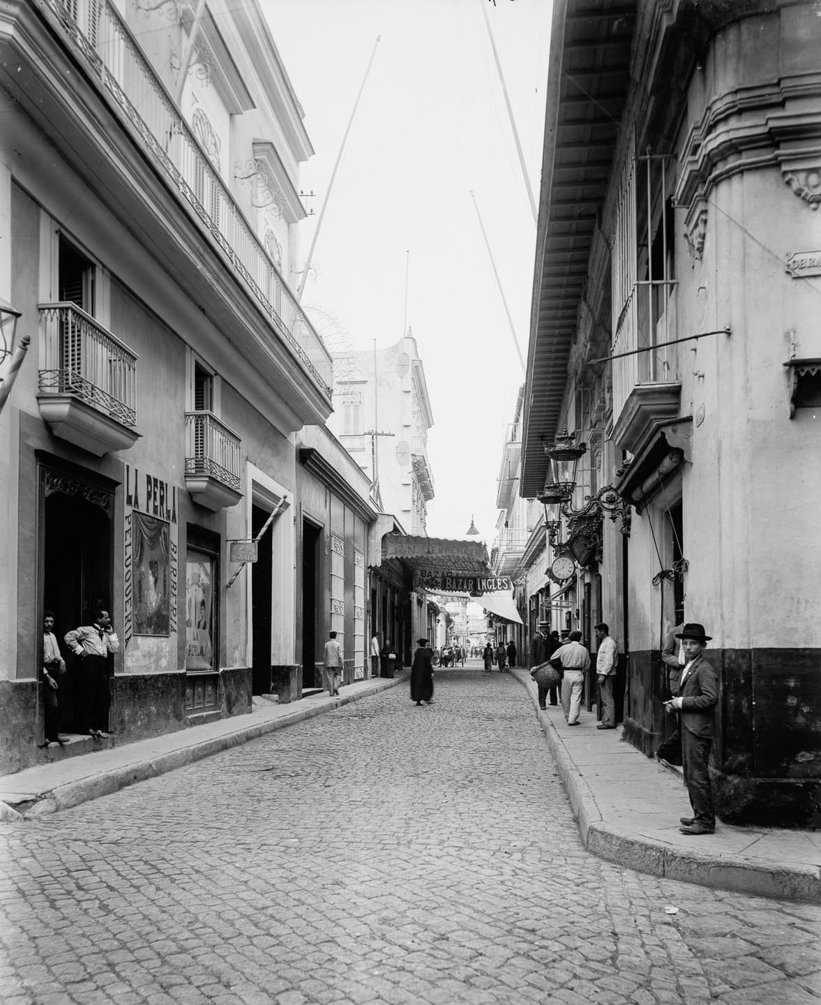 Obrapia Street, Havana, 1900