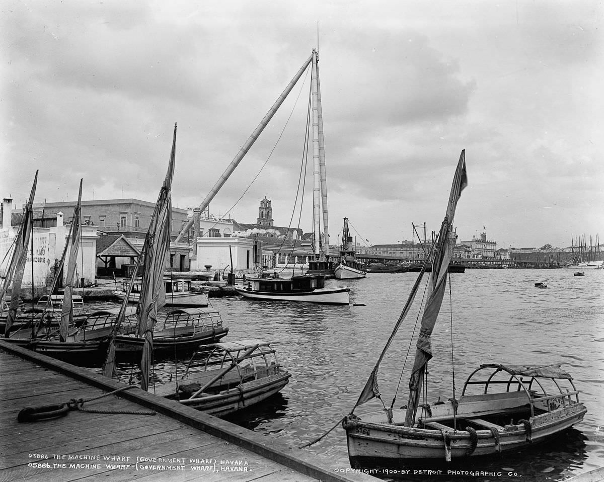 Havana port, 1900