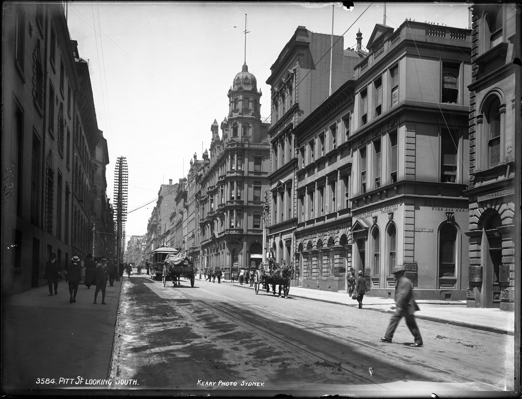 Pitt Street looking south, Sydney, 1903
