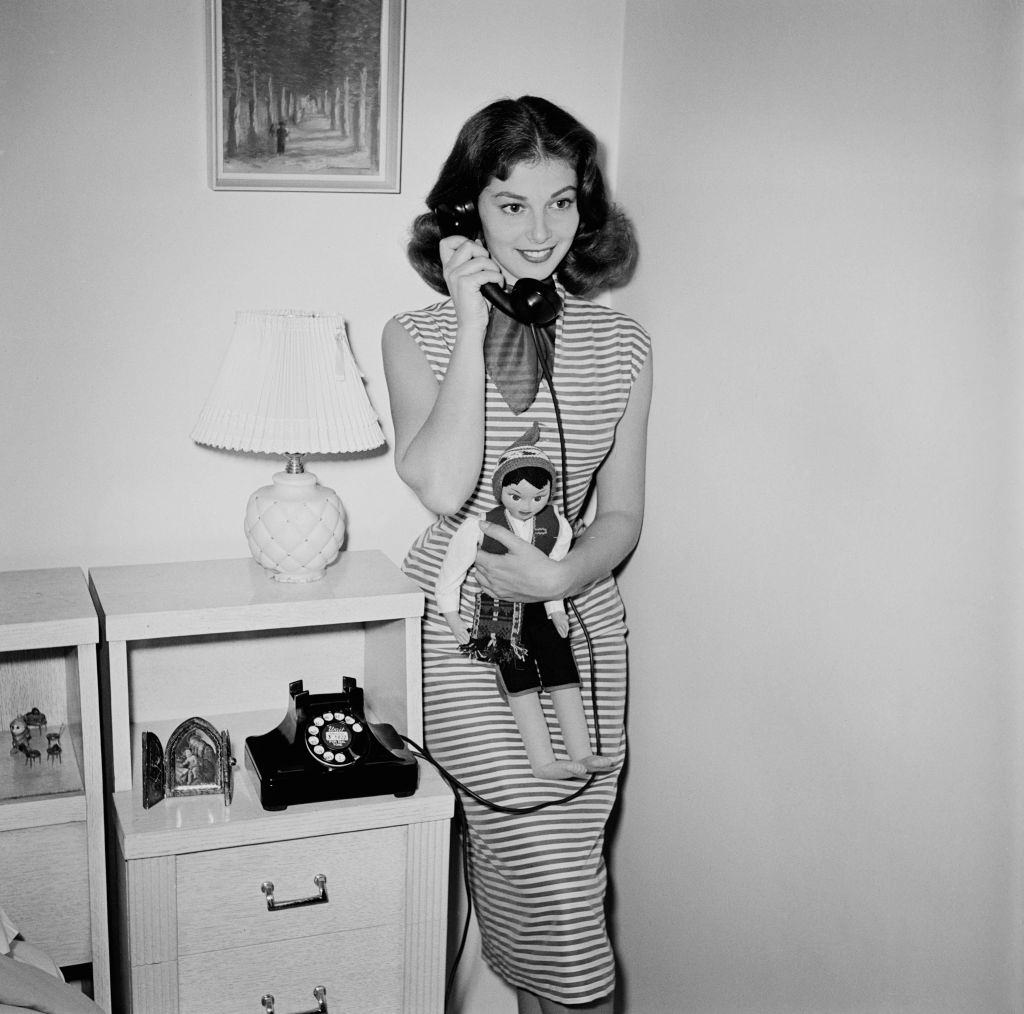 Pier Angeli on the telephone, 1955