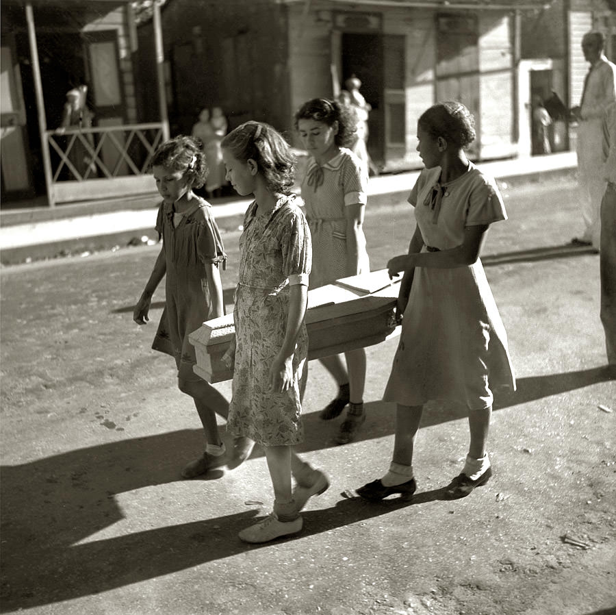 Funeral of a child, Ponce, Puerto Rico, January 1938