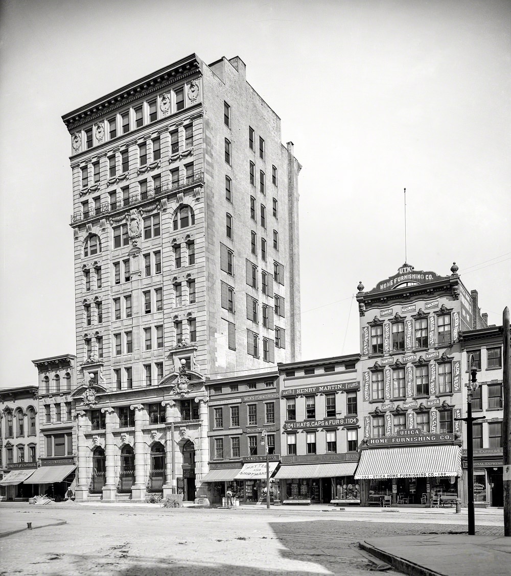 Utica City National Bank, Genesee Street, 1905