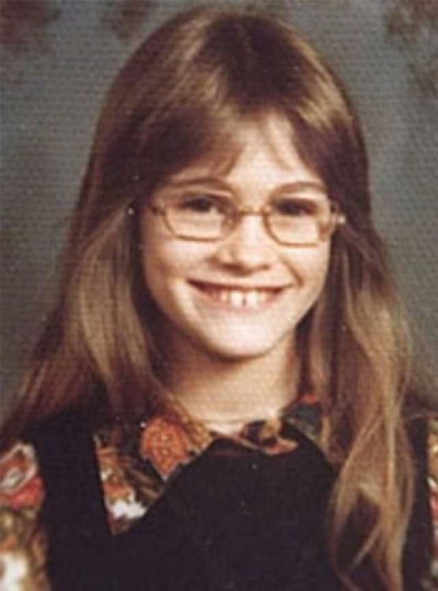 Julia Roberts in glasses