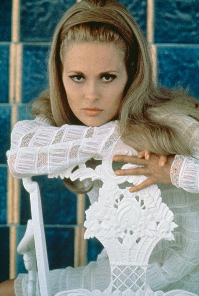 Young Faye Dunaway