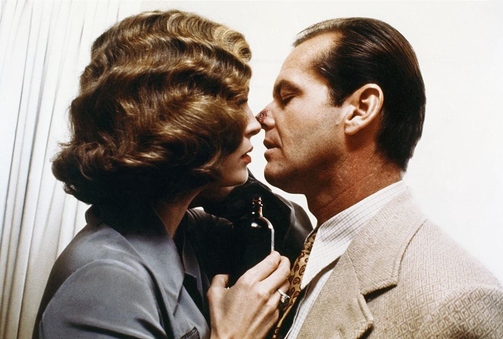 Faye Dunaway with Jack Nicholson on the set of Chinatown