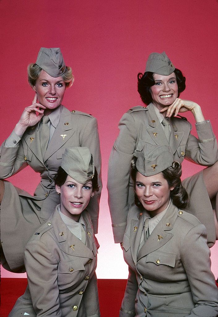 Jamie Lee Curtis (left) with Dorrie Thomson, Bond Gideon and Melinda Naud, 1977