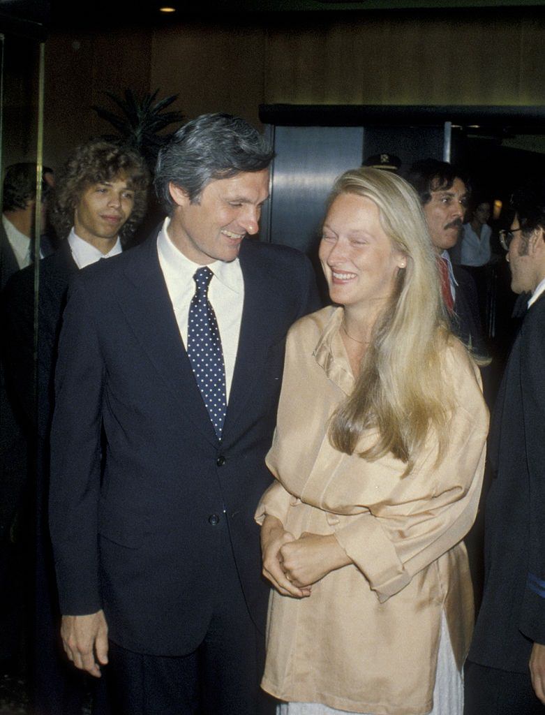 Meryl Streep with Alan Alda on the 19th Birthday Party for Elizabeth Alda on August 15, 1979