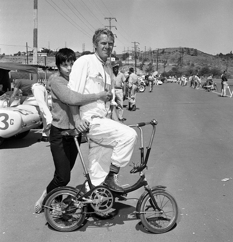 Neile Adams with her hsuband Steve McQueen at Del Mar raceway, San Diego, 1959