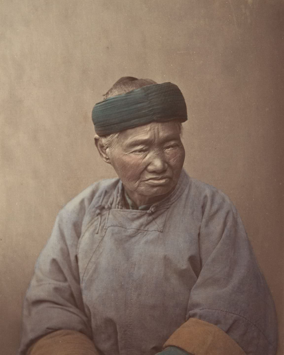 Spectacular Hand-Colored Portraits Of Mid-1870s Chinese People