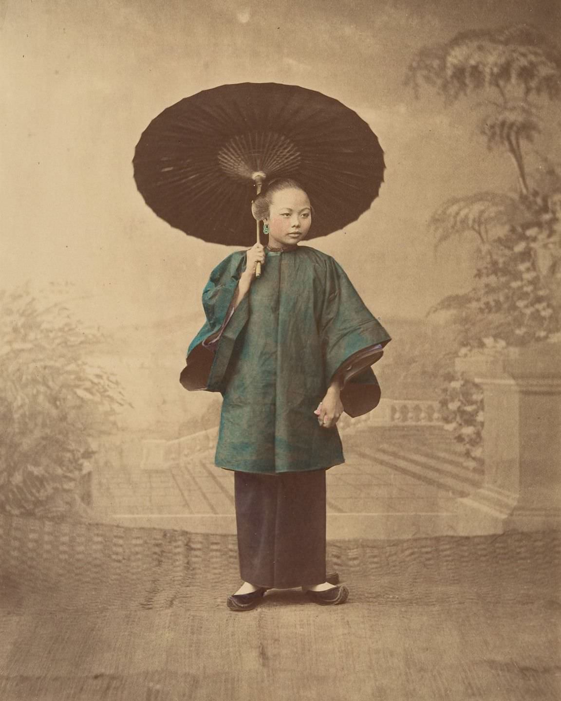 Spectacular Hand-Colored Portraits Of Mid-1870s Chinese People