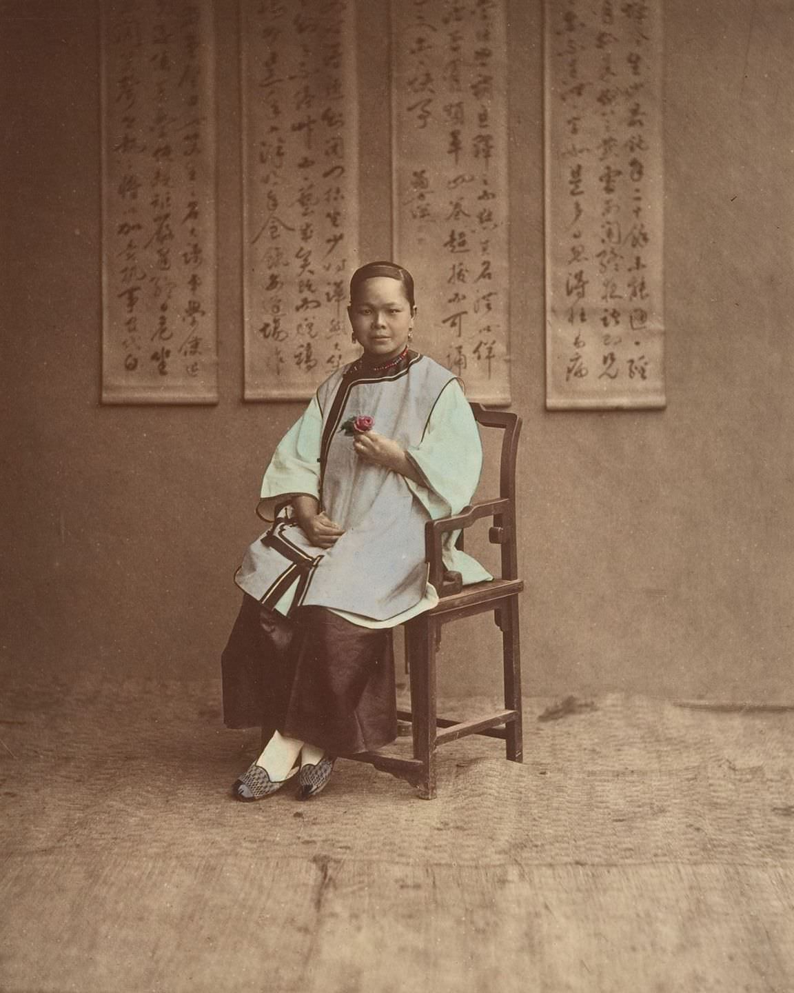 Spectacular Hand-Colored Portraits Of Mid-1870s Chinese People