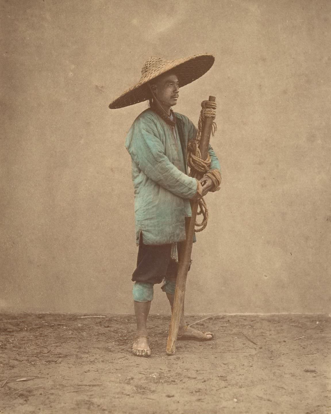 Spectacular Hand-Colored Portraits Of Mid-1870s Chinese People