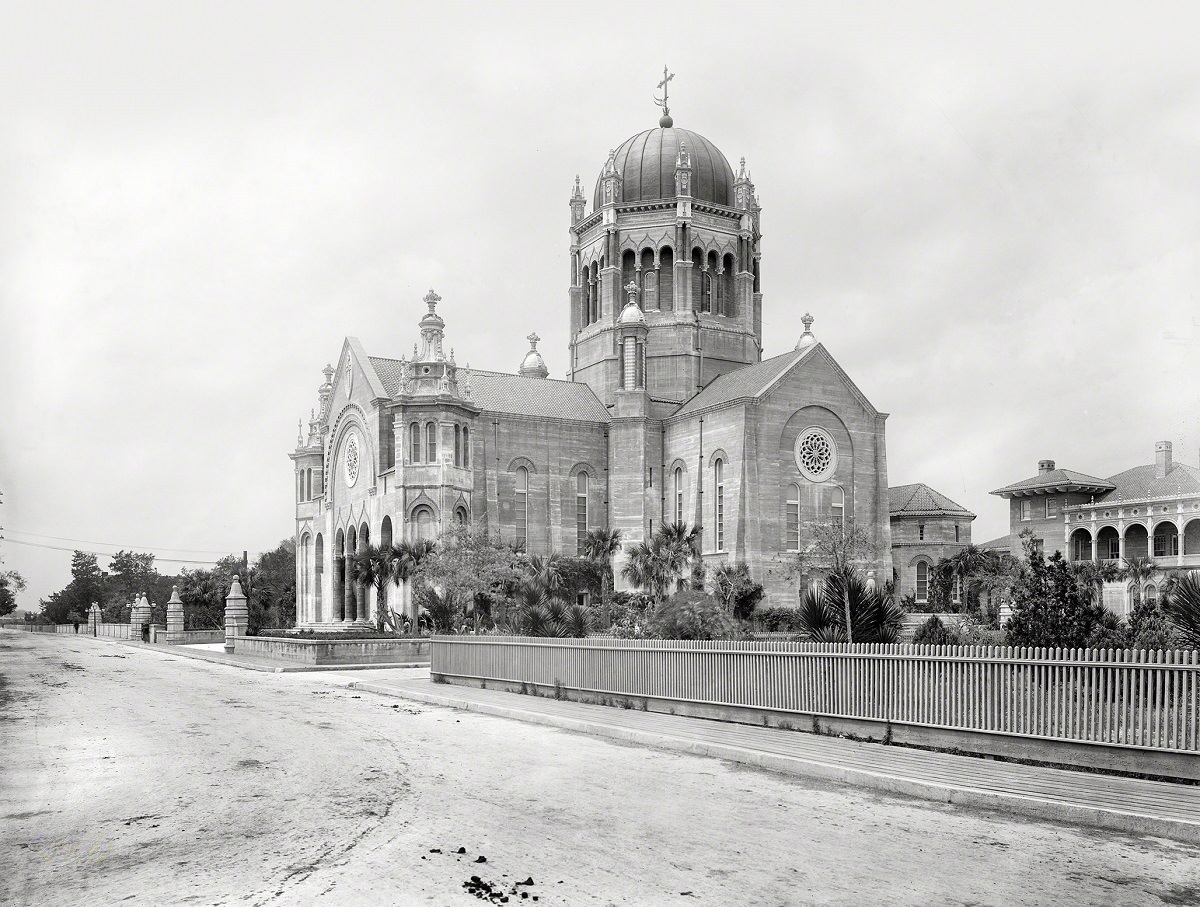 Flagler Memorial Presbyterian Church, St. Augustine, Florida circa 1897