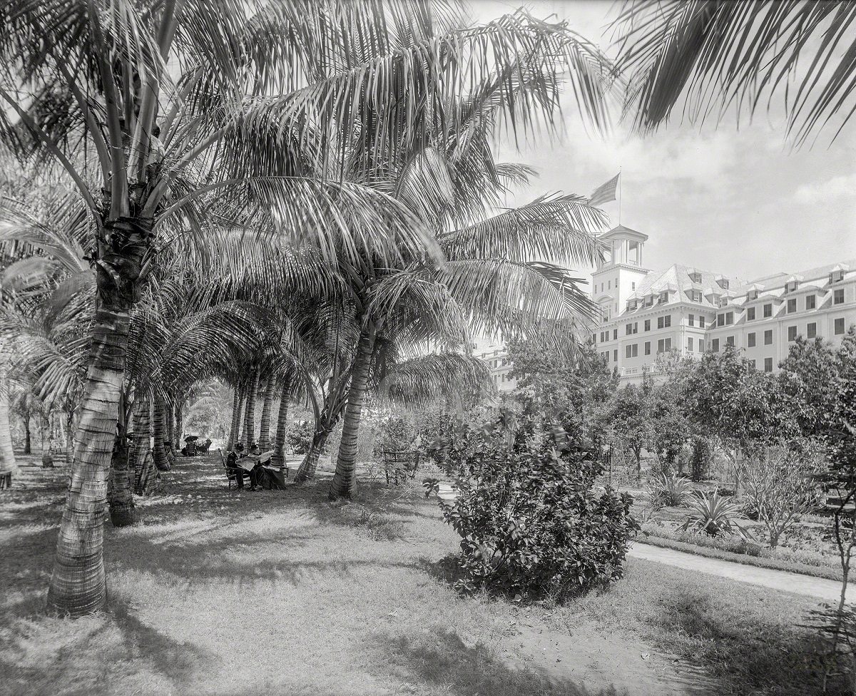 Hotel Royal Poinciana, Lake Worth, Palm Beach, Florida, 1894