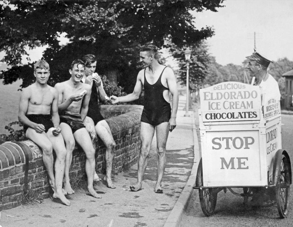 The ice cream man was a welcome sight to these takers at Warwick, 2nd August 1937.