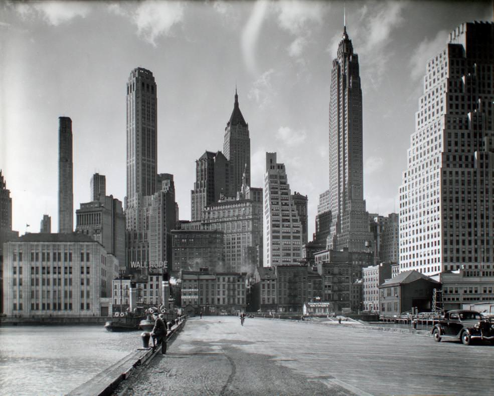 Manhattan skyline, from South Street and Jones Lane