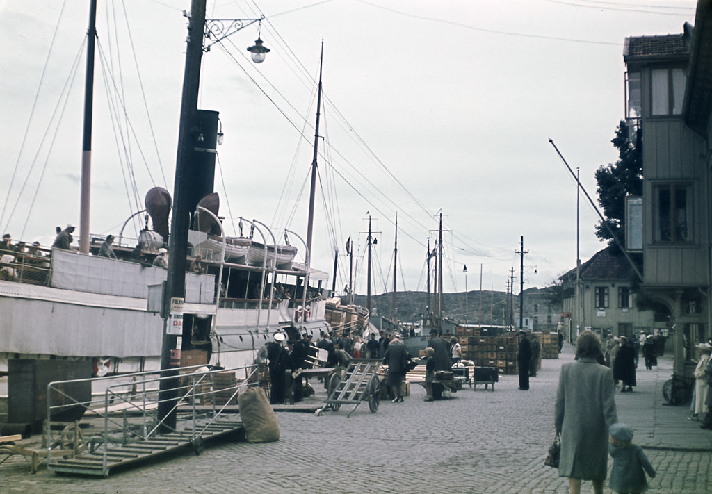 The harbour of Marstrand, 1948