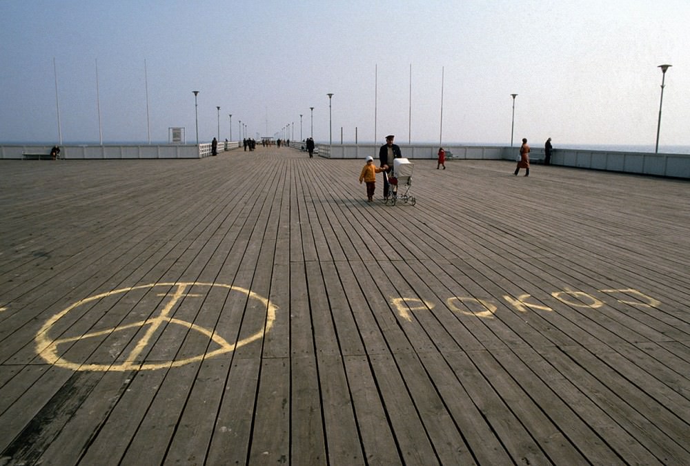 Peace" graffiti on Sopot Pier, 1984.