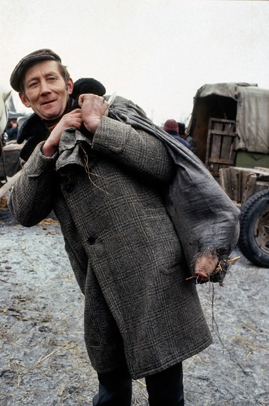 Market in Grójec, martial law, February, 1982.