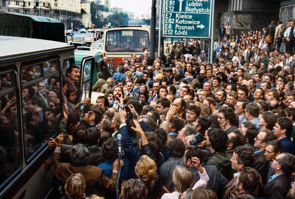 Lech Walesa arriving for registration of Solidarity trade union, Warsaw, 1980.