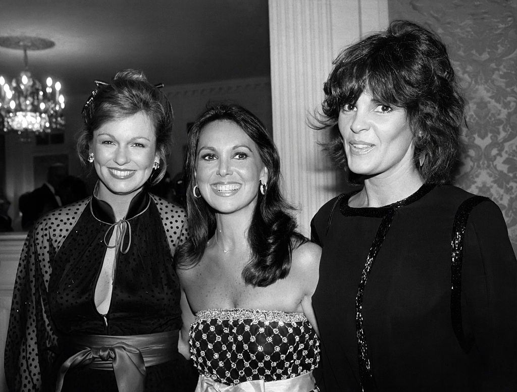 Ali McGraw with Phyllis George and Marlo Thomas, 1979.