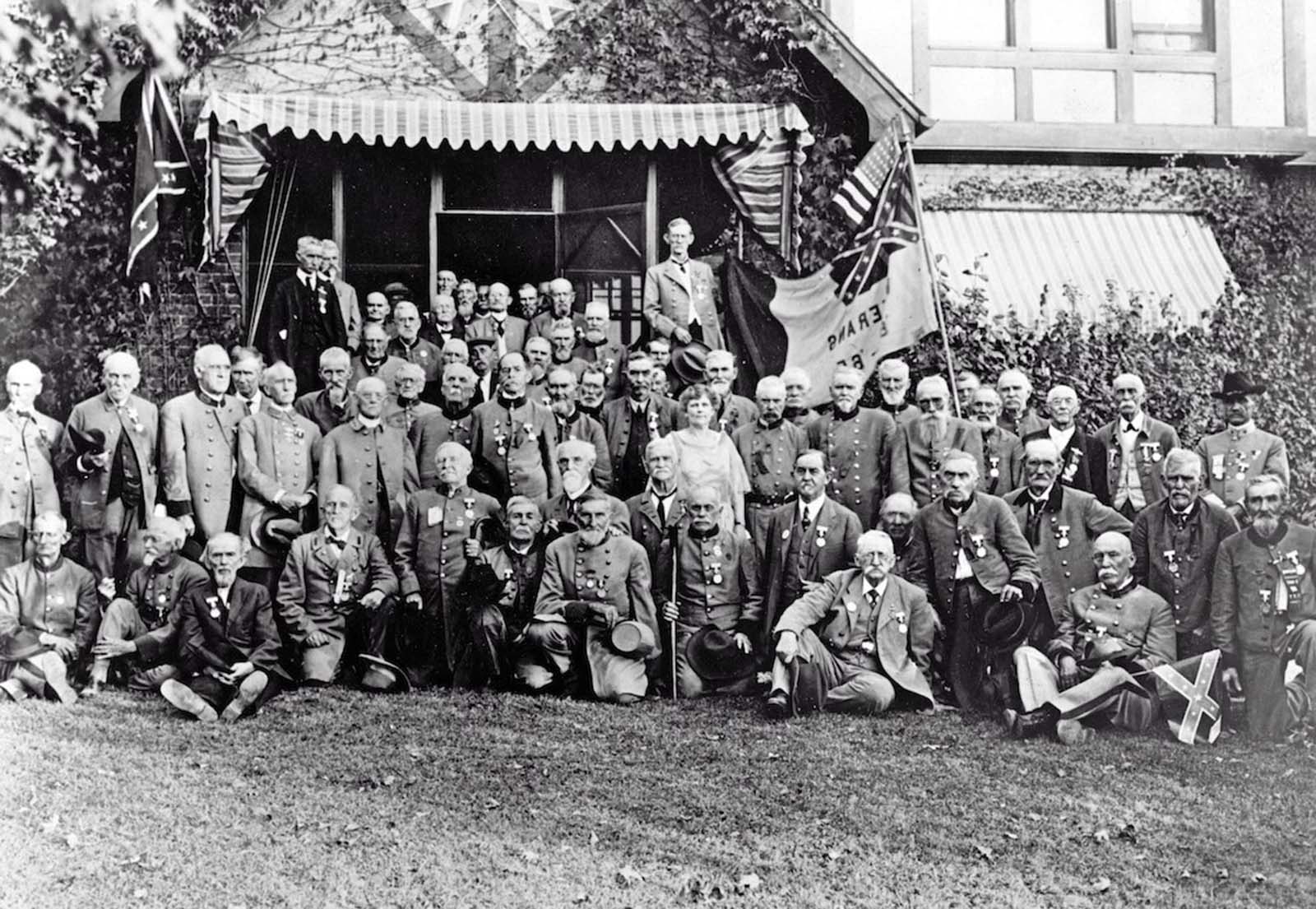 Chattanooga, Tennessee — A group of Confederate cavalry veterans gather at a reunion. 1921.