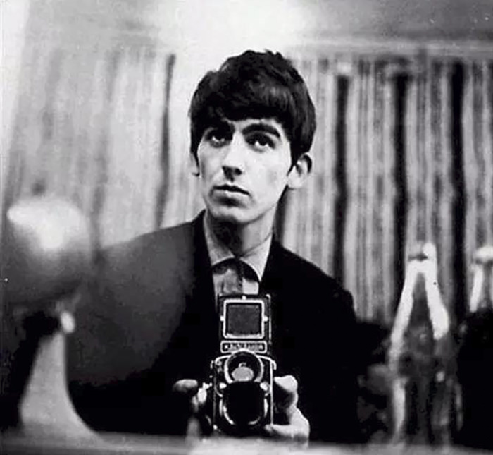 George Harrison, 1966.