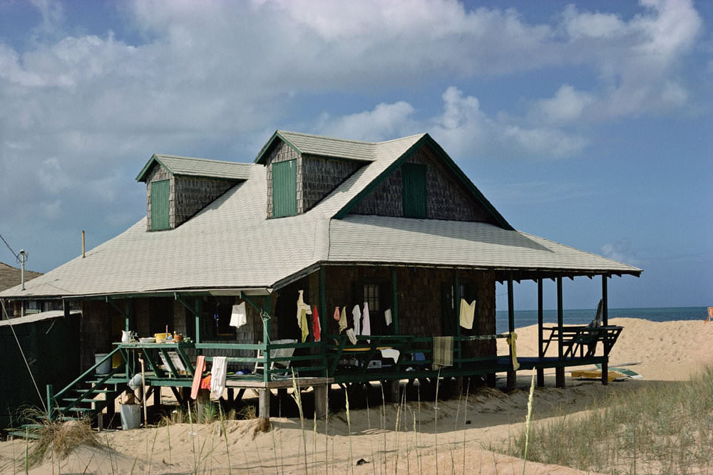 Nags Head: Dazzling Photos Show The Beach Lives Of North Carolina In The Summer Of 1975