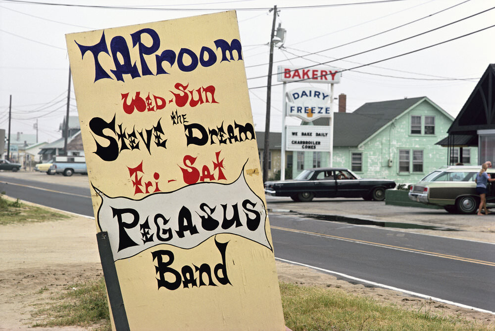 Nags Head: Dazzling Photos Show The Beach Lives Of North Carolina In The Summer Of 1975